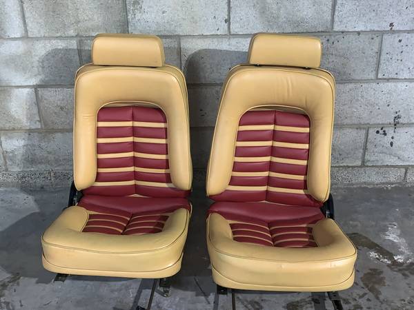 Ferrari 512BB Seats