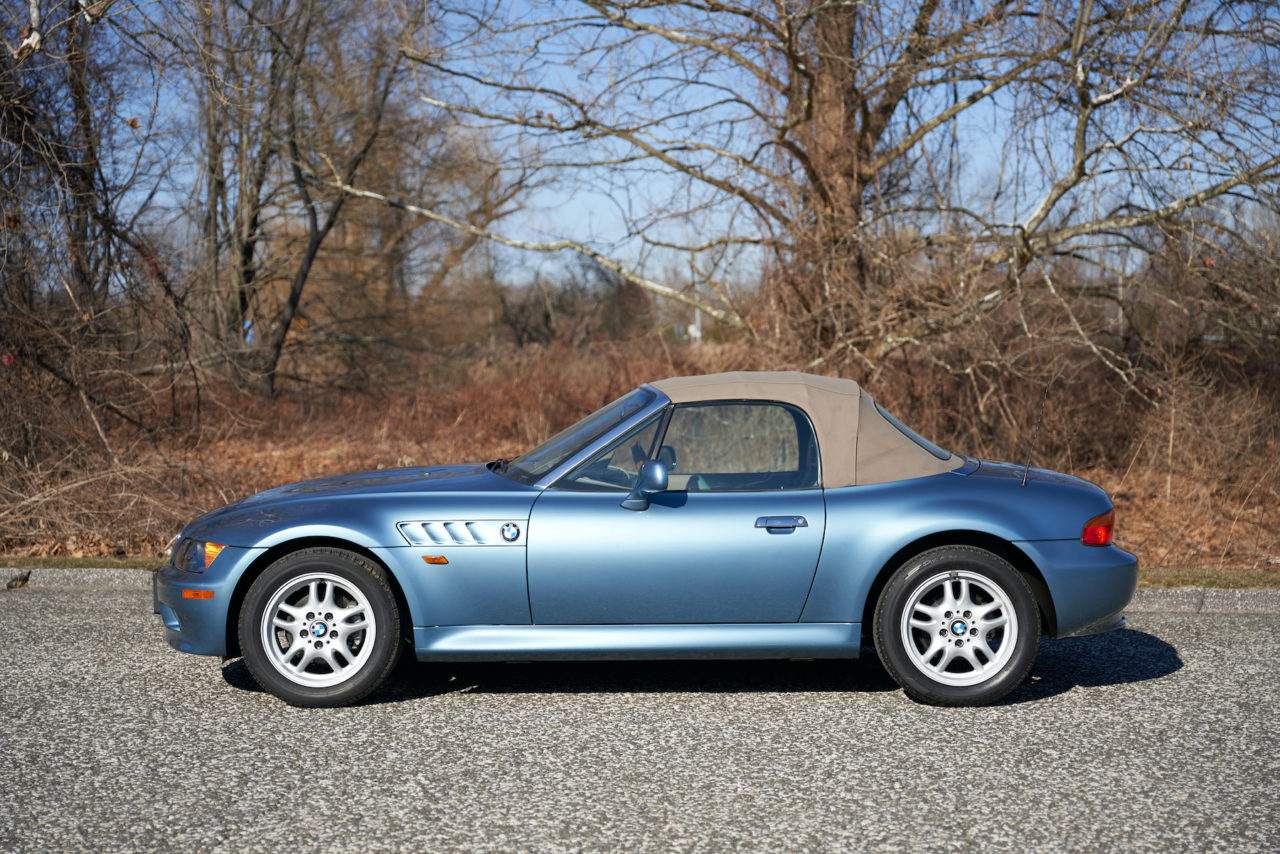 Sold – 7,600 miles from new. James Bond edition. BMW Z3 Roadster ...